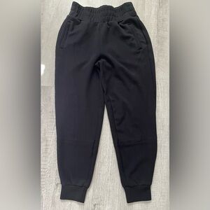 Sage black joggers with pockets S